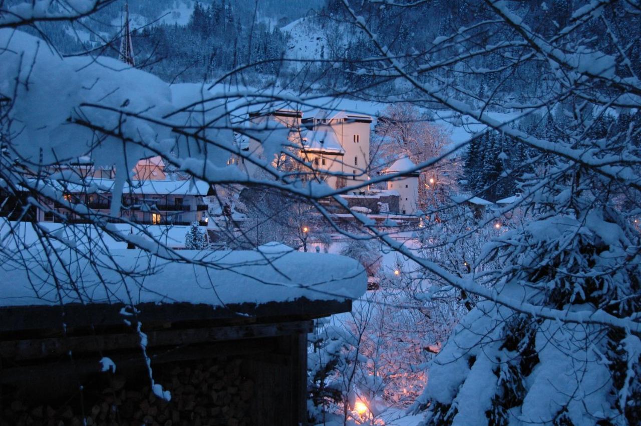 Hotel Zur Post Goldegg Bagian luar foto