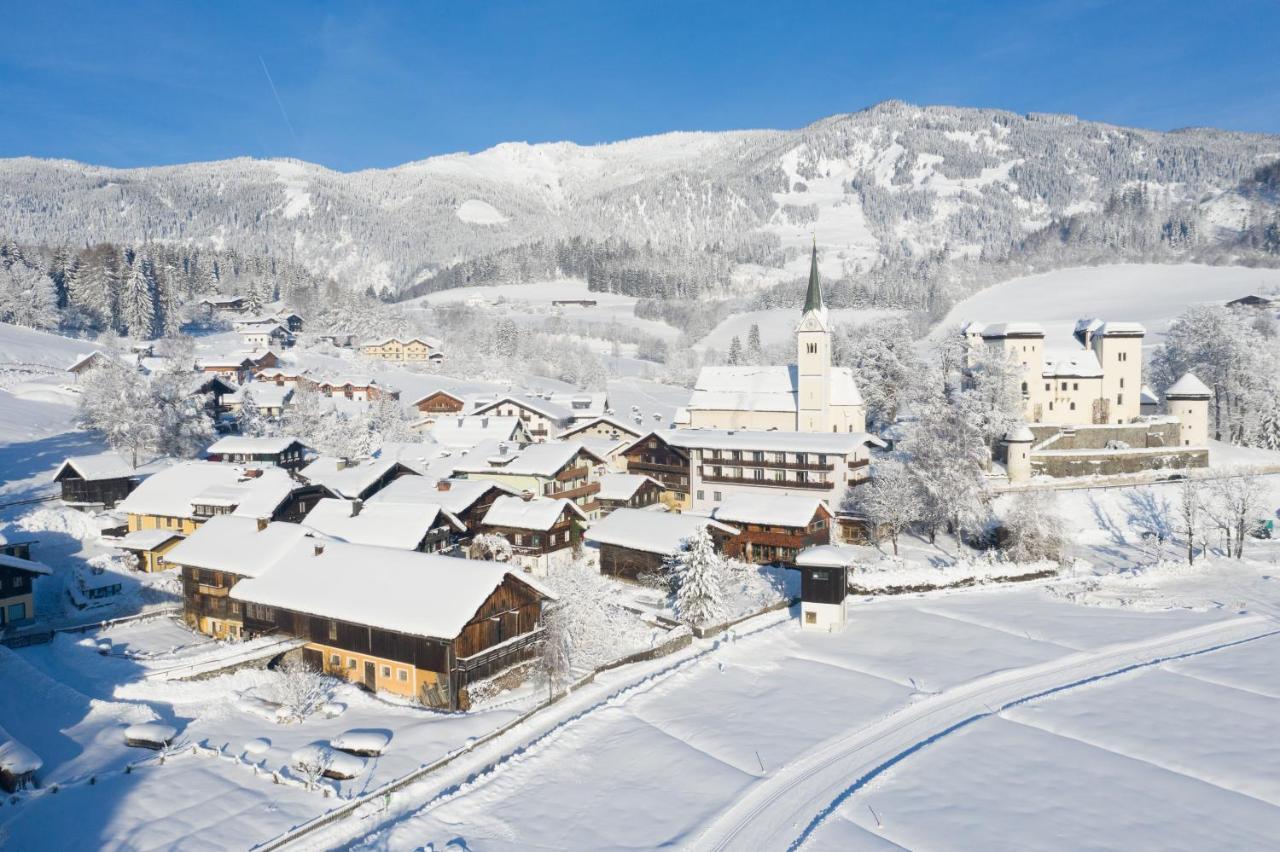 Hotel Zur Post Goldegg Bagian luar foto